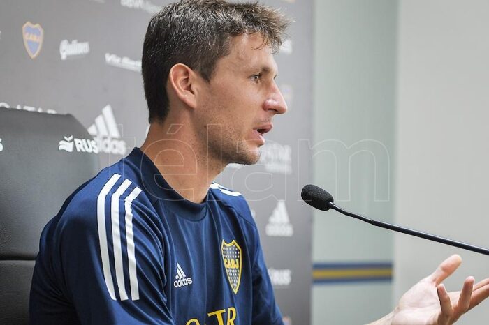 A un mes de volver a jugar por la Libertadores, en Boca se entrenó Soldano y llegará Cardona