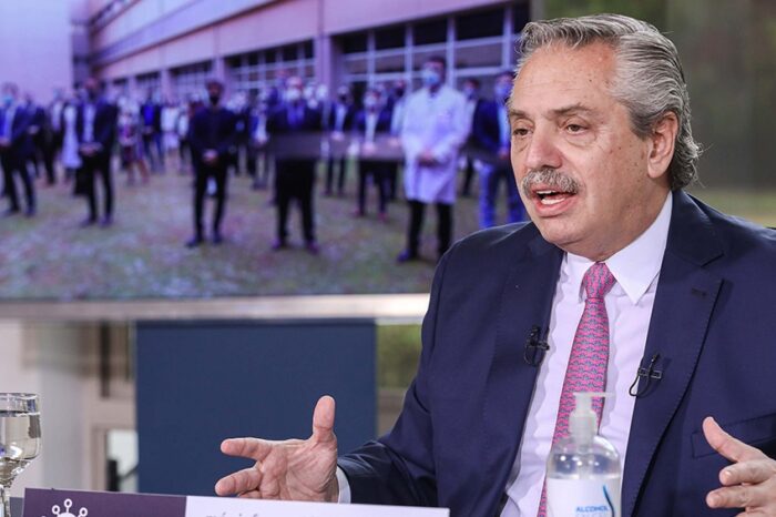 Fernández se reúne con el comité de expertos para analizar cómo sigue la cuarentena