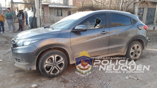 Recuperan camioneta 4x4 que había sido robada en Plottier
