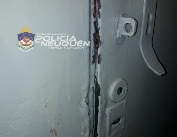 Dos demorados por tentativa de robo en la empresa privada