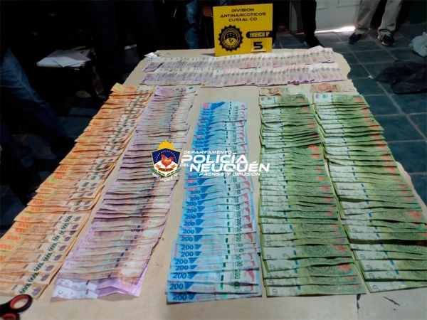 Chos Malal: Desbaratan un  kiosco narco y demoran a tres personas