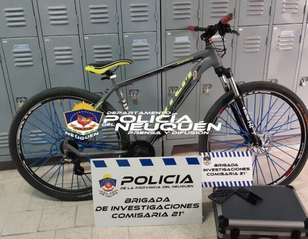 Tras una minuciosa investigación se logra recuperar una costosa bicicleta robada
