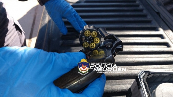 Secuestran arma, municiones y cocaína en una requisa
