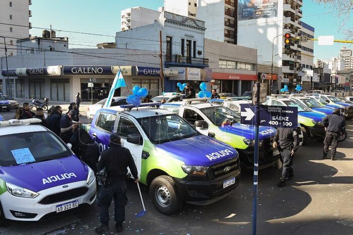 Policías levantaron las protestas tras los anuncios de mejora salarial