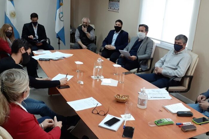 Buscan regularizar más de 400 viviendas en Neuquén capital