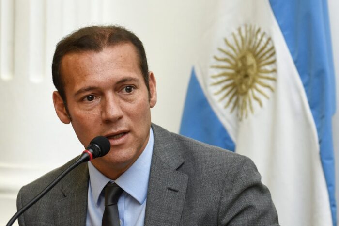COVID-19: Gutiérrez anunció incorporación de nueva técnica para duplicar los testeos