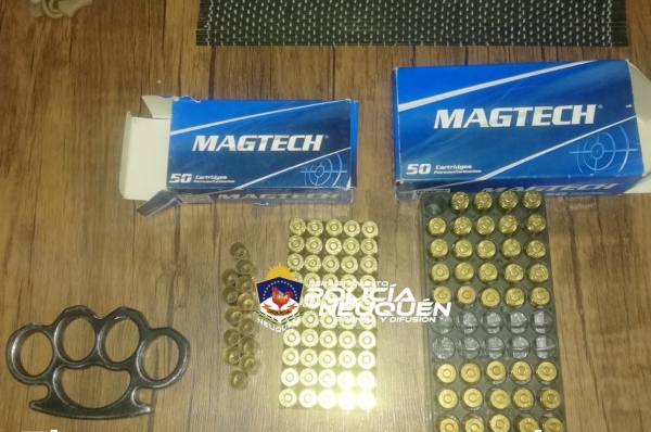 Tras allanamiento secuestran gran cantidad de municiones y una manopla
