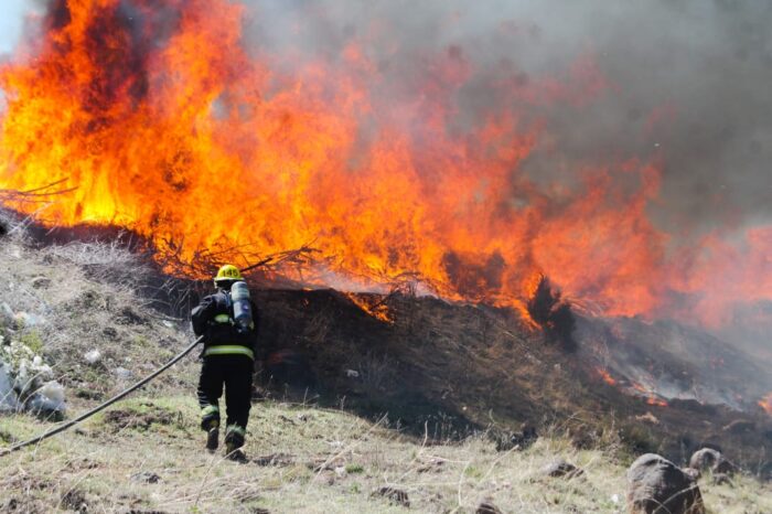 Junín de los Andes: Incendio en la Planta de Tratamiento de Residuos Urbanos