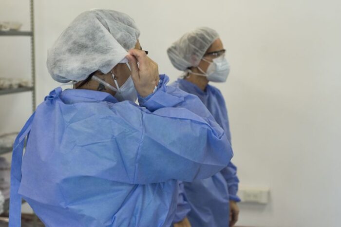 Provincia realiza reconocimiento a trabajadores de Salud