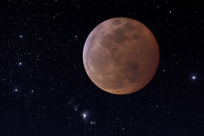 Días antes del eclipse solar 2020 habrá eclipse de Luna