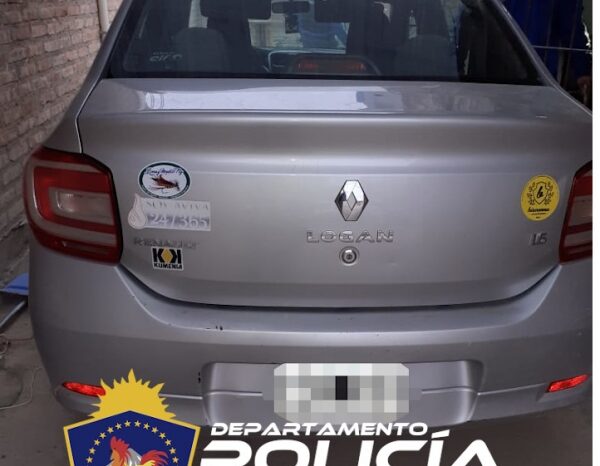 Secuestran un vehículo involucrado en un presunto intento de robo y demora a dos personas