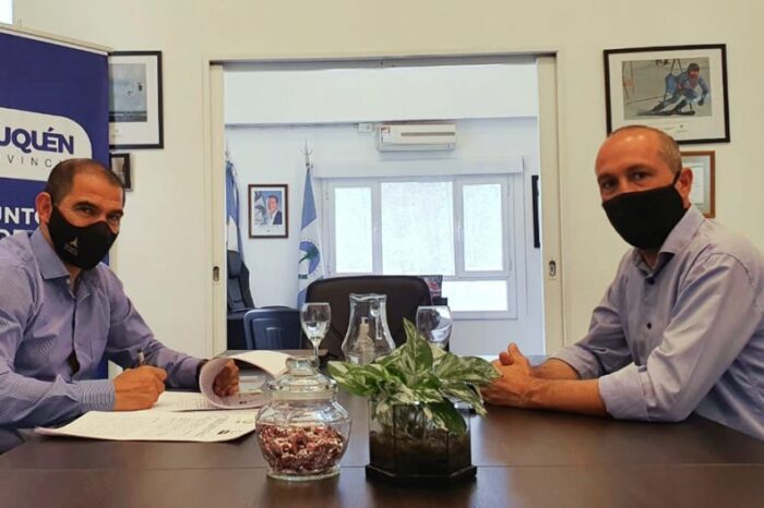 Firman convenio para prevenir actos de discriminación en el deporte