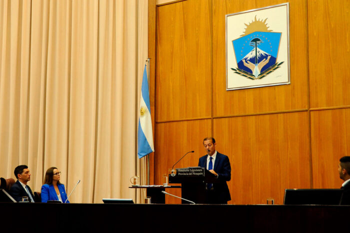 El presupuesto general para el 2021 asciende a 184,8 mil millones de pesos