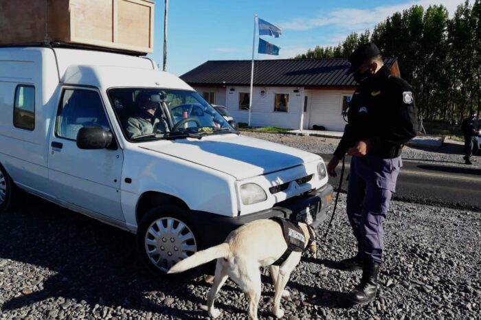 Operativos de prevención de Antinarcóticos en Neuquén capital, Plotier y Centenario