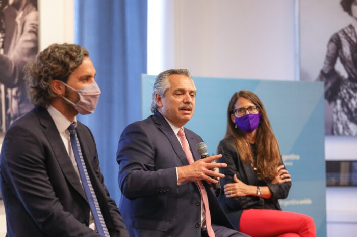El Presidente homenajeó al activista LGBTI+ César Cigliutti