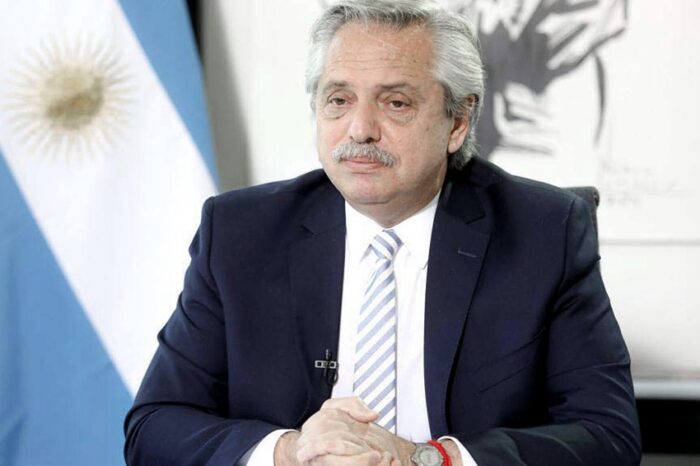 El Presidente se reúne el lunes con el Comité que diseña el operativo de vacunación nacional