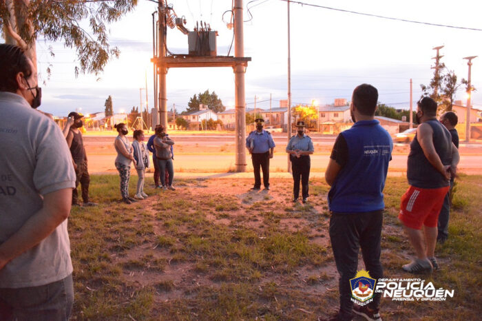 Reuniones de seguridad con comerciantes del oeste capitalino