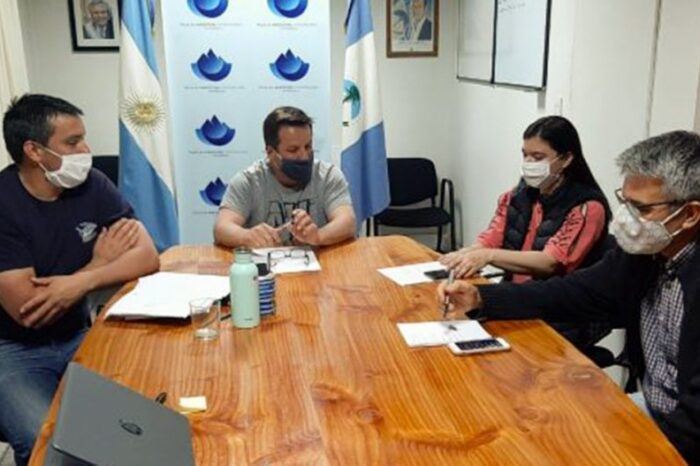 Merlo pidió mediación por toma de tierras del ISSN en Villa La Angostura