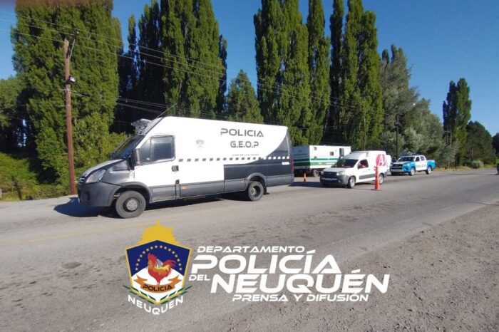 Operativo de seguridad de la Policía de Neuquén para custodiar las primeras dosis de la Sputnik V