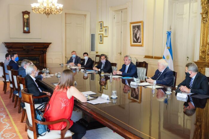 Coronavirus: el Presidente encabezó una nueva reunión del Comité de Vacunación en Casa Rosada