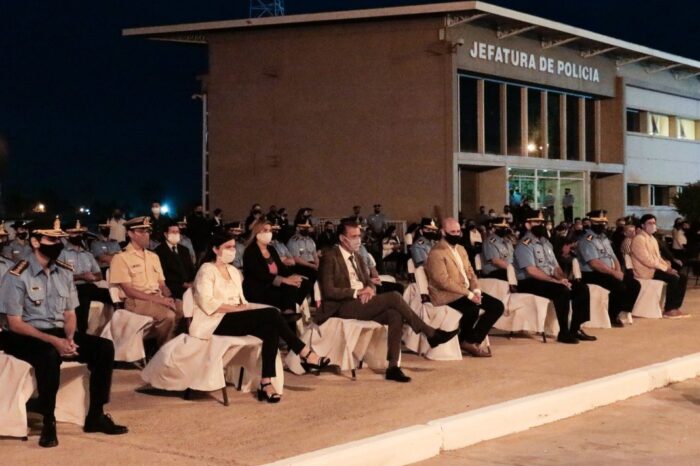 Gutiérrez presidió el acto de egreso de oficiales ayudantes de la Policía