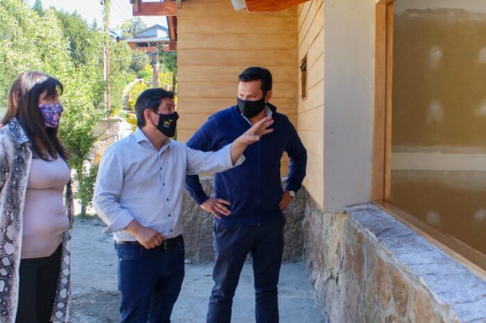 Llancafilo y Badilla recorrieron obras en Villa Pehuenia