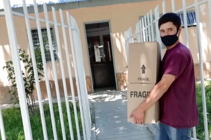 Entrega de módulos alimentarios para celíacos del programa ATPCen