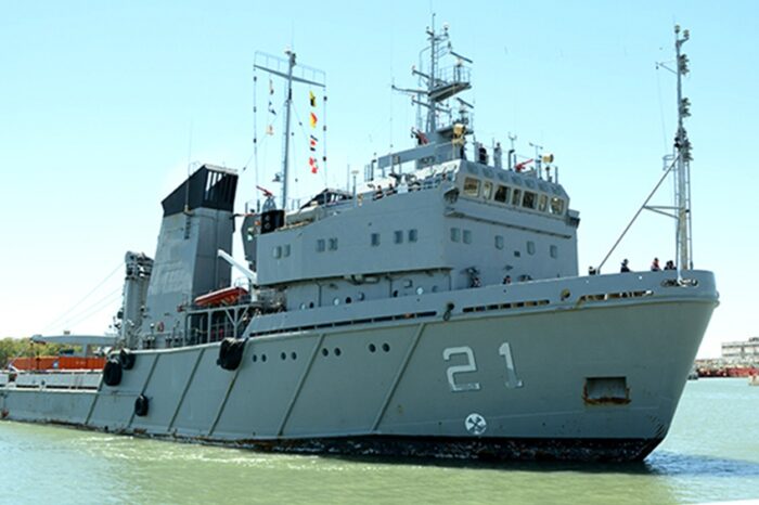 Tras el sismo en la Antártida, la Armada despliega al ARA Puerto Argentino para dar apoyo