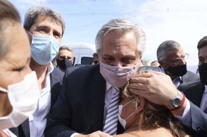 Alberto Fernández anunció que San Juan dispondrá de $ 7.000 millones para viviendas