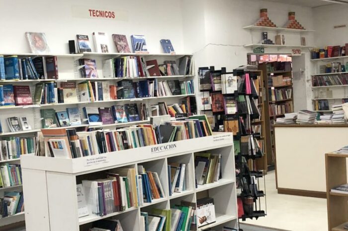 El ministerio de Educación seleccionó material en Libracos
