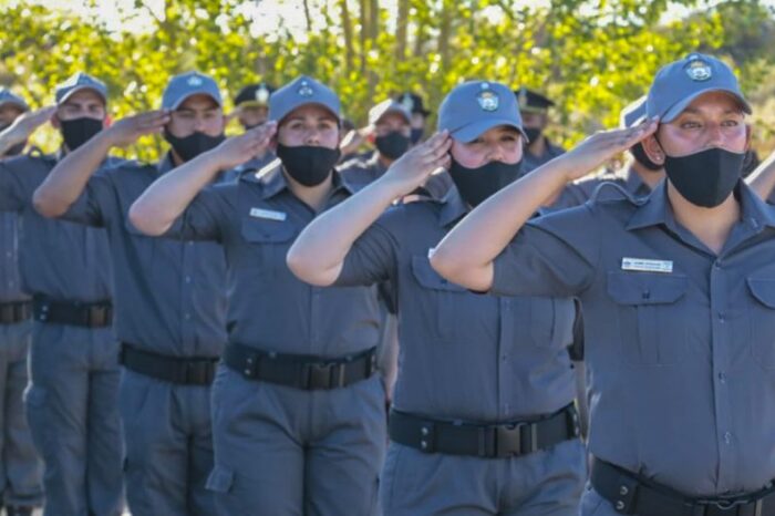Mayoría de mujeres en inscripciones para ingresar a la Policía