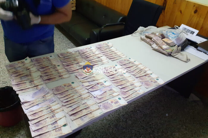 Chos Malal: En un allanamiento recuperan gran cantidad de dinero robado