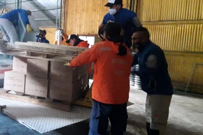 Llega el material para la instalación de la "Central de Monitoreo del Volcán Lanín"