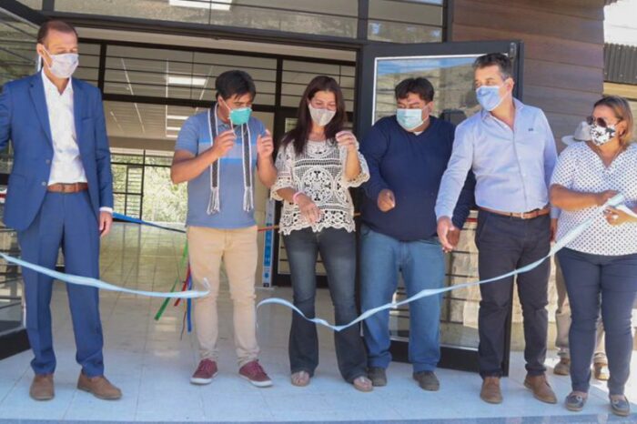 La escuela secundaria de Ruca Choroi inauguró su edificio