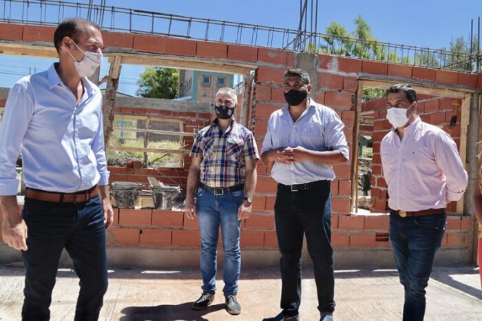 Gutiérrez anunció una base para el SIEN y recorrió obras en Zapala