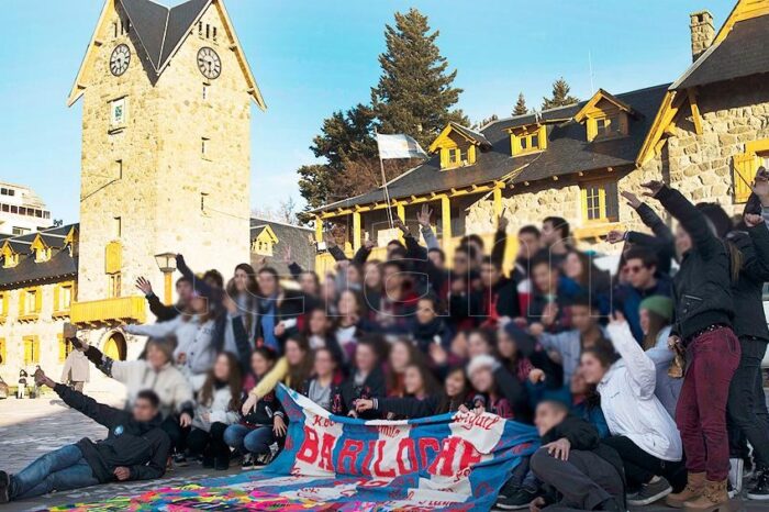 Fueron de viaje de egresados a Bariloche y unos 30 volvieron con coronavirus