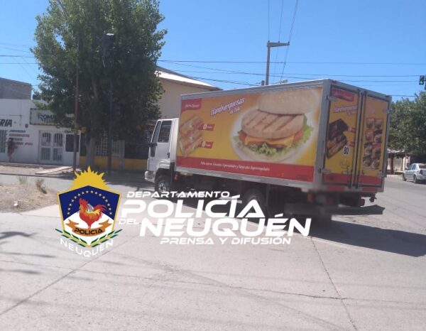 Rápido accionar policial frustra robo a un camión repartidor