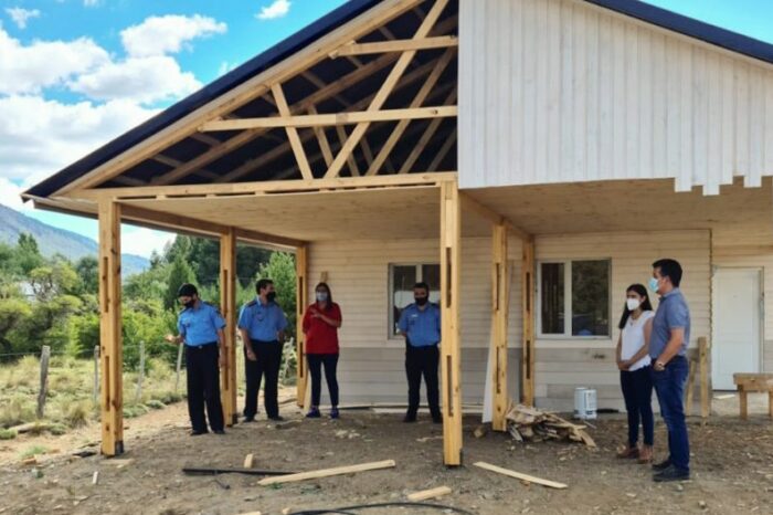 Merlo recorrió obras de Seguridad en Aluminé
