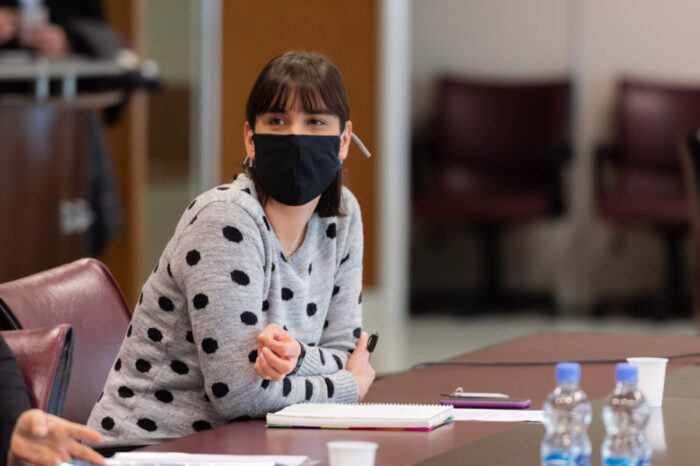 Repudian la instalación de un vacunatorio vip en el Ministerio de Salud
