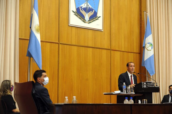 Gutiérrez inauguró un nuevo período legislativo con un discurso que convocó a la “reconstrucción” post pandemia