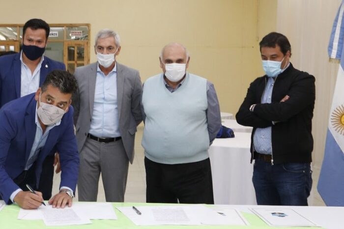 Se implementa el Operativo Leña 2021 en la Provincia del Neuquén