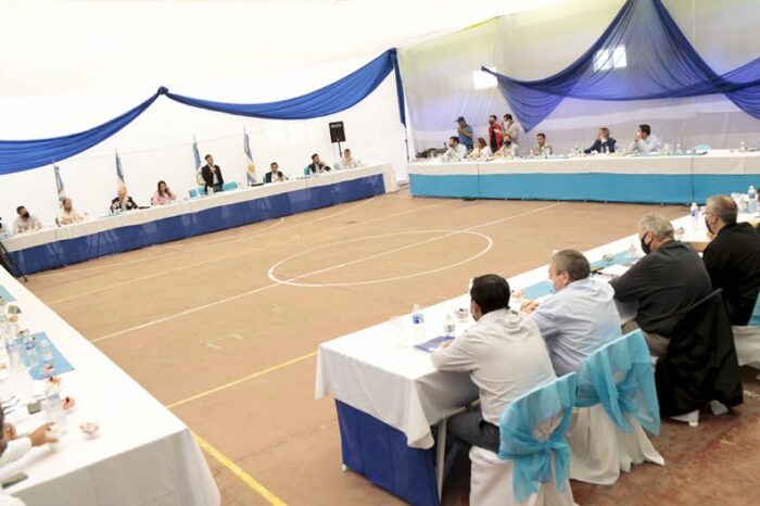 El Gabinete provincial se constituyó en el Norte neuquino