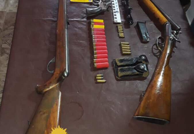 Personal Policial secuestra armas en una causa por robo calificado