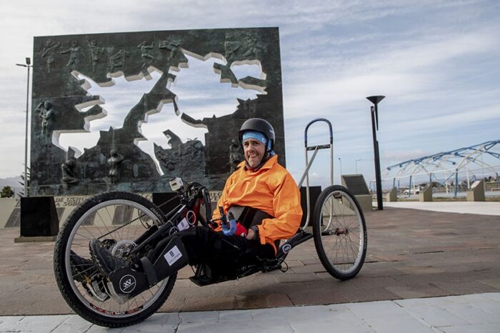 Logró cruzar Los Andes con una bicicleta adaptada: "Hay que derribar muros mentales"