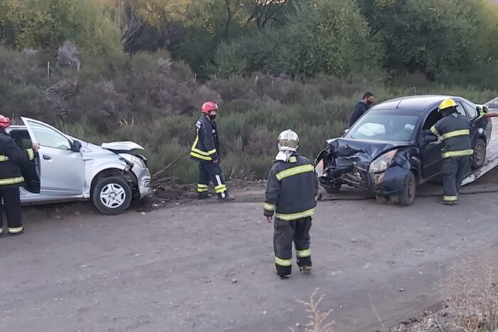 Choque frontal: Conductor alcoholizado podría haber  provocado una tragedia