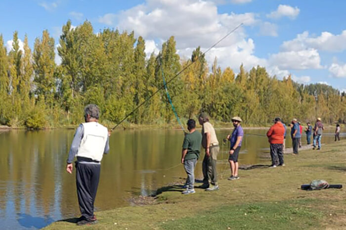 Primer encuentro «Escuela gratuita de pesca con mosca»