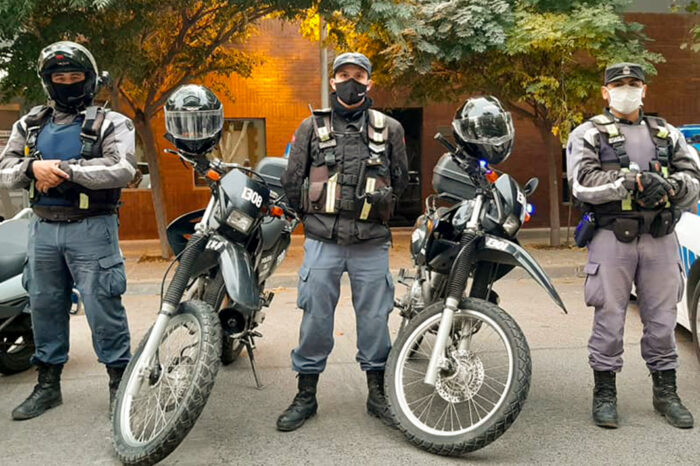 Compran 30 motocicletas para la Policía