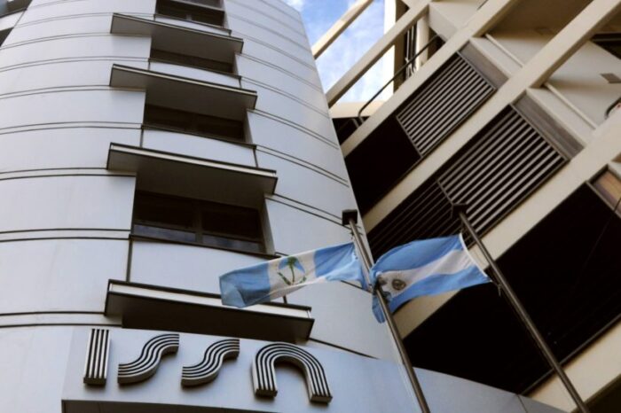 El ISSN vuelve a la atención online