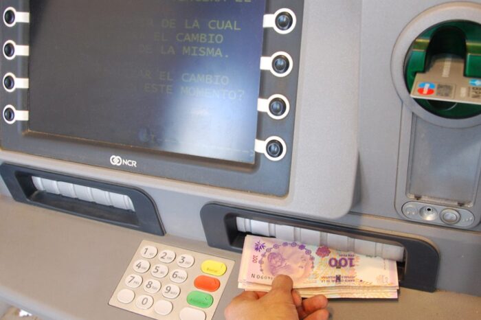 El martes comienza el pago de haberes a la administración pública provincial