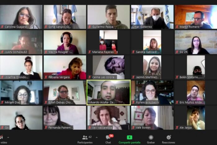 Gutiérrez se reunió con egresados de la diplomatura en Niñez y Participación Ciudadana